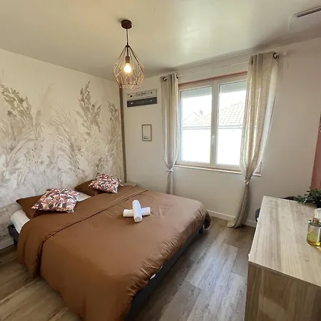 Entre Pins Et Oliviers - Maison A La Milesse - 6P Casa de Férias *
