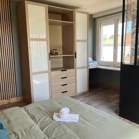 Entre Pins Et Oliviers - Maison A La Milesse - 6P Casa de Férias