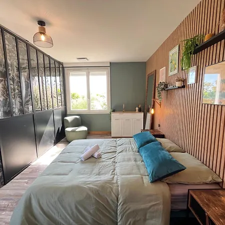 Entre Pins Et Oliviers - Maison A La Milesse - 6P
