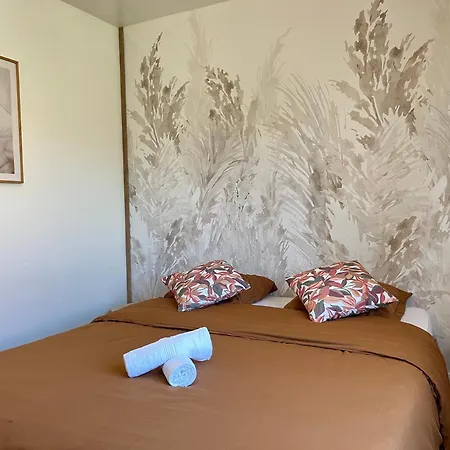 Casa de Férias Entre Pins Et Oliviers - Maison A La Milesse - 6P La Milesse